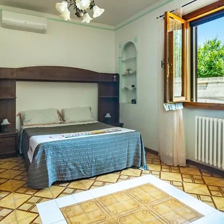 Διαμέρισμα Casa Samari Three *