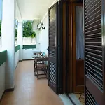 Casa Samari Three شقة